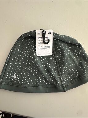 lululemon athletica Reflective Fleece Running Beanie UNISEX DARK FOREST
